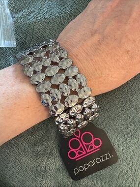 Paparazzi Hammered Silver Stretch Bracelet